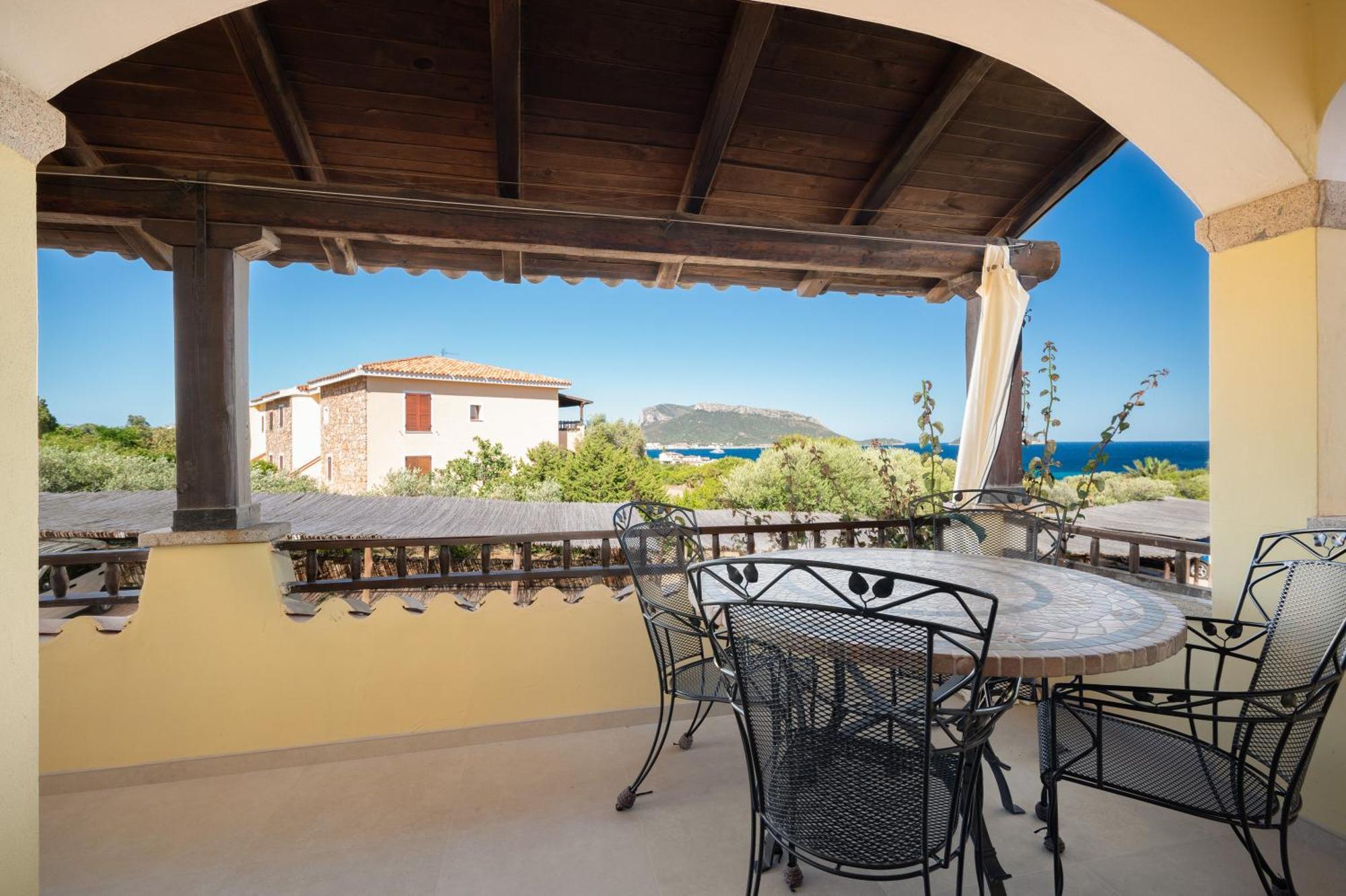 Spiaggia Bianca Pedra Rosa - Your House In Sardinia Гольфо-Аранчи Номер фото